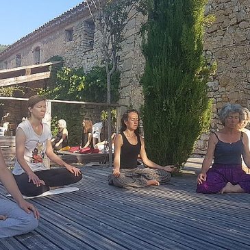 Retraite de Yoga et méditation juillet 2021 dans un ashram de Yoga en Provence